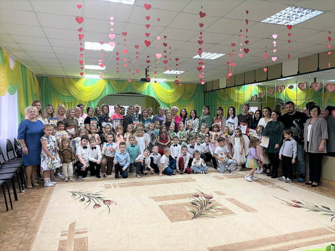Праздничное мероприятие к Дню матери Праздничное мероприятие к Дню матери.